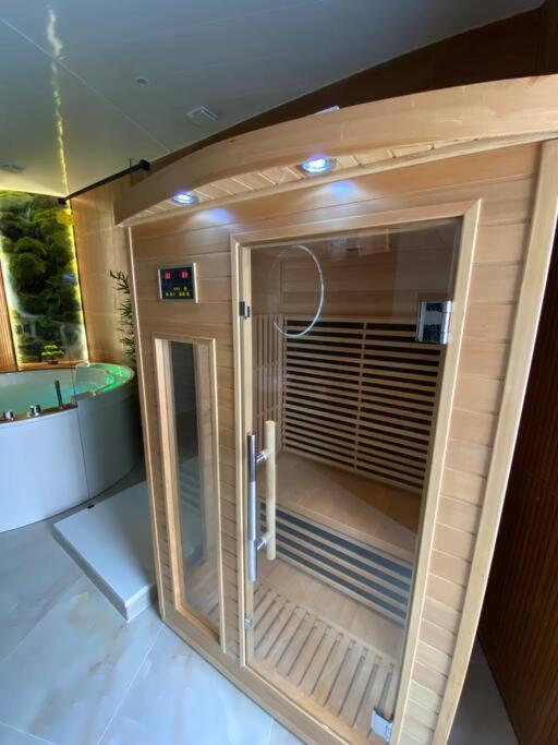 Esprit Bali ....Love Spa, Sauna De Luxe A Mylhúzy Exteriér fotografie